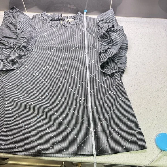 JODIFL Black / White Stripe Ruffled Sleeveless Blouse with sparkle design - Picture 13 of 16